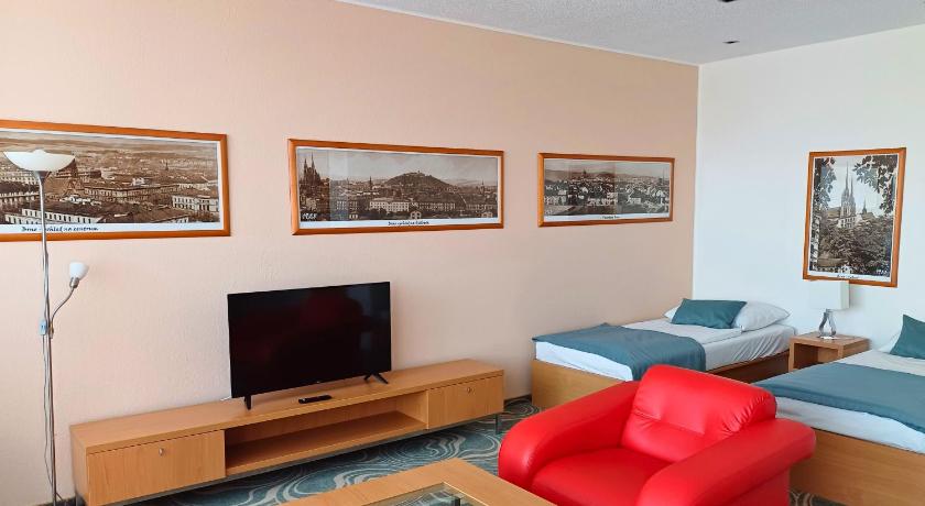 Image of Family Suite 1
