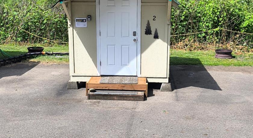 Tillamook Misty River RV Park 2-Star Accommodation restaurant