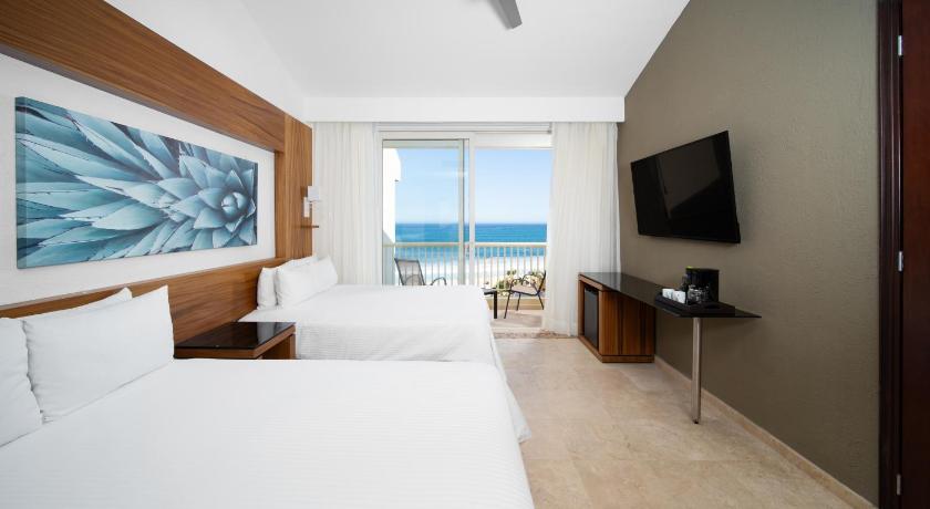 Image of Suite Palmilla Ocean View Double 4
