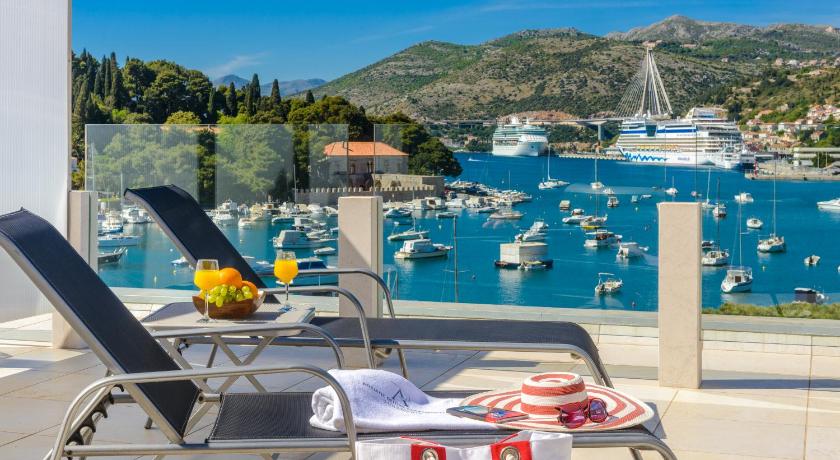 Adriatic Deluxe Apartments — Hotel in Dubrovnik