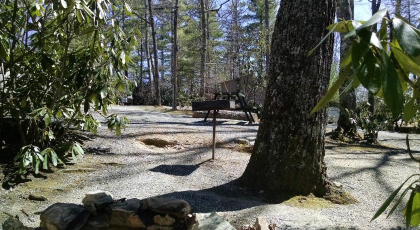 Linville Falls Linville Falls Campground, RV Park, and Cabins 4-Star Accommodation amenity
