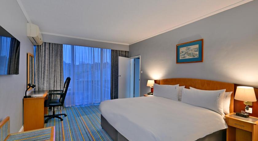 รูปของ1 King Bed Premium Smoking 16
