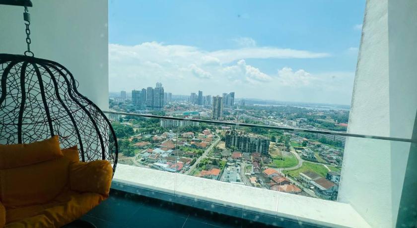 Image of Apartment 11