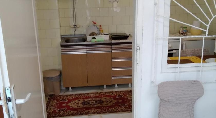 베오그라드 Home in flowers 4성급 싱글룸 부대시설