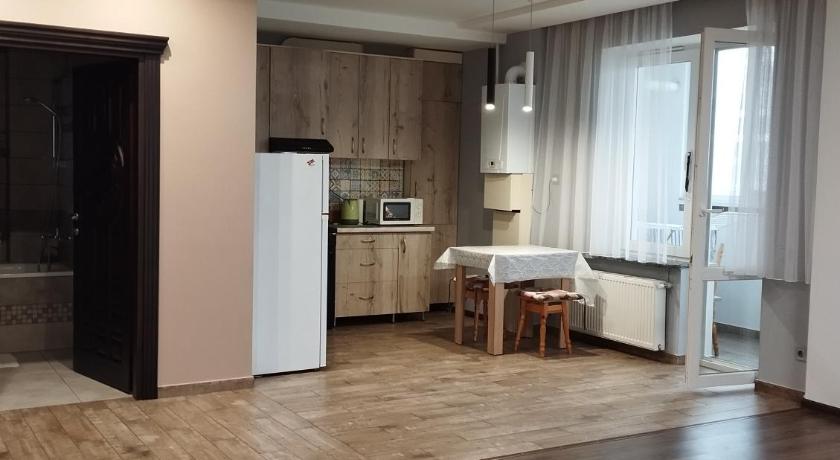 Автовокзал Макдональдс ПортCity