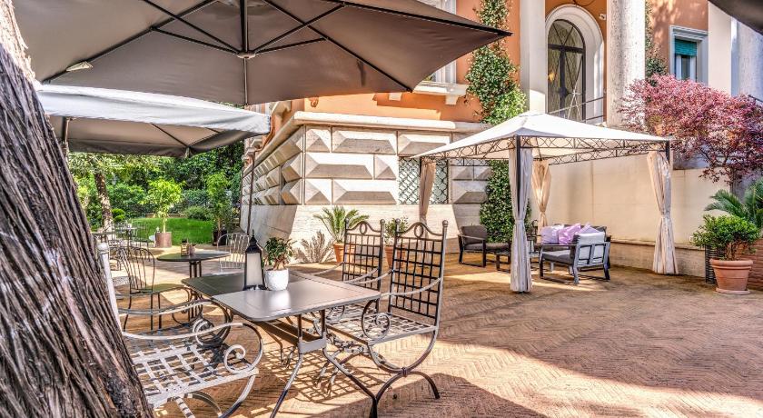 ローマ Mangili Garden Hotel 3つ星 ホテル レストラン