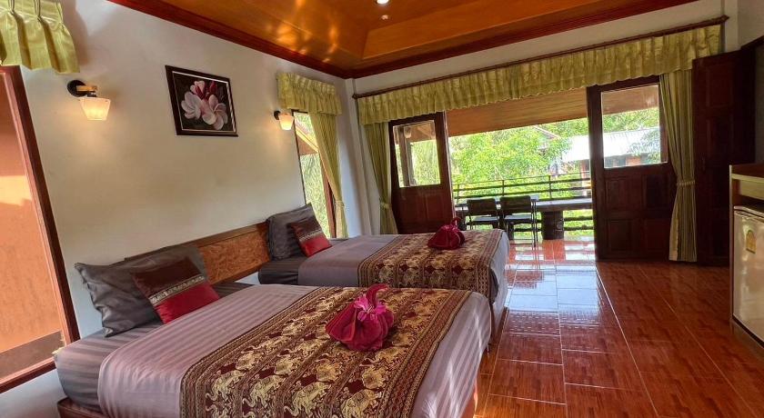 Image of Riverside Bungalow 7