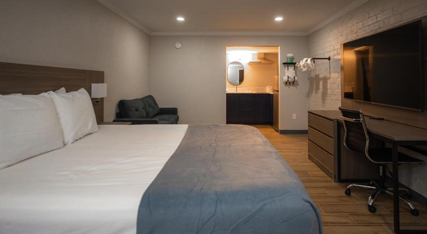 タルサ Economy Suites Extended Stay 2つ星 宿泊施設 プール
