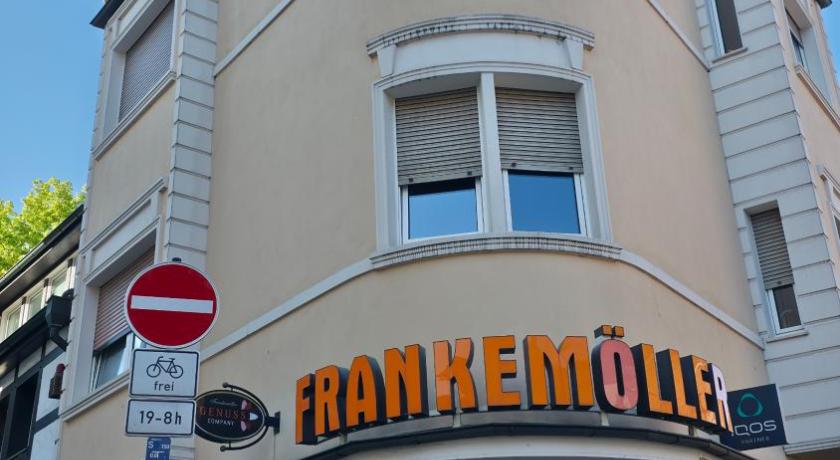 Uber den Dachern von Werne - Balkon, WLAN, TV und Kuche - Moller