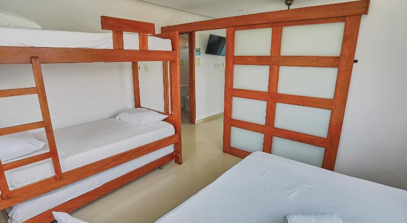 Image of Family Suite 6