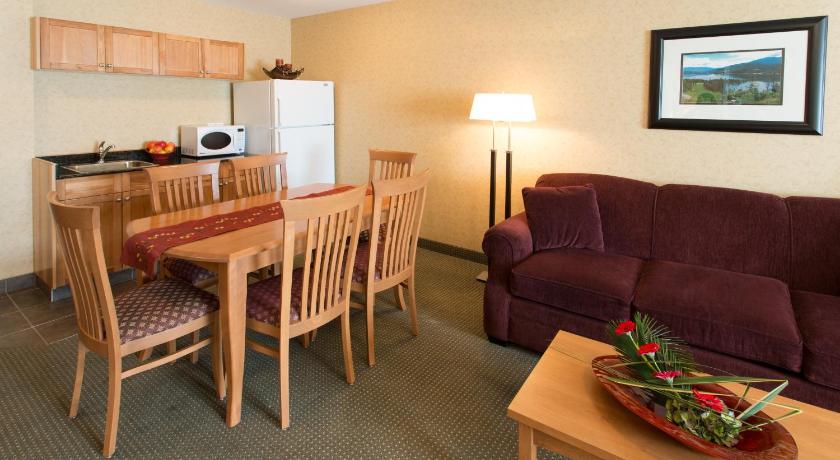 Best Western Sicamous Inn