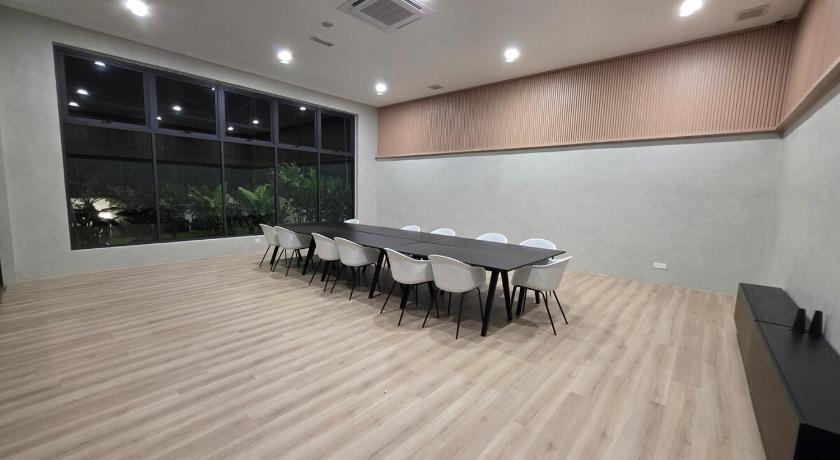 Kuching Cozy Modern Homestay@ Kenny Hill Residences 3R2B 5-Star Single Room amenity