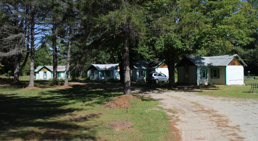 Pine Valley Cabins photo