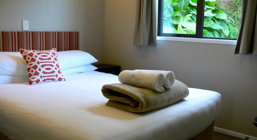 Image of Family Room - Unit 12 0