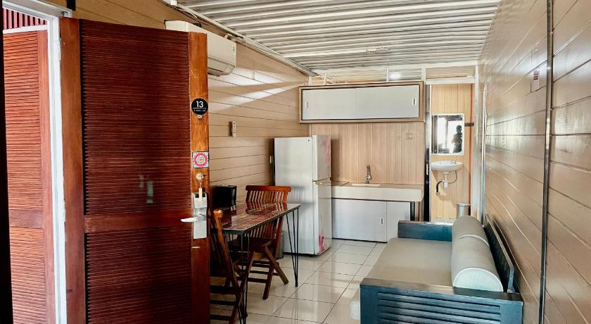 巴厘 trees inn Bali Denpasar 3星级 民宿 客房