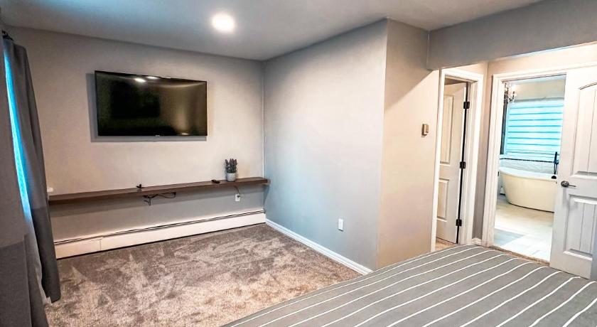 Image of King Room 9