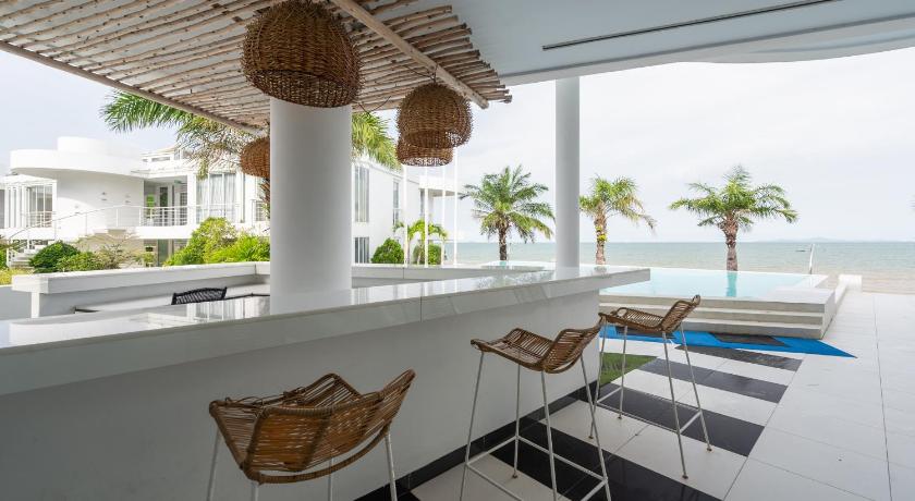 パタヤ Pure Sunset Beach - Ocean View Room, Pattaya 4つ星 ホテル プール