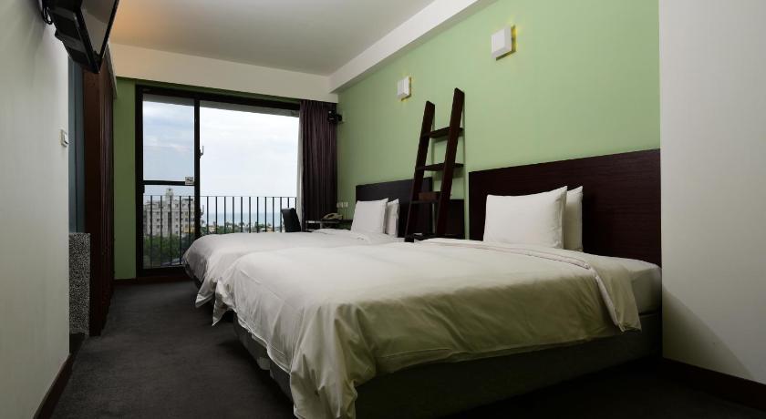Image of Deluxe Double Room with Two Double Beds 6
