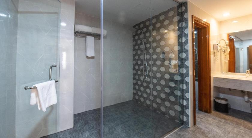 Image of Executive Suites 2