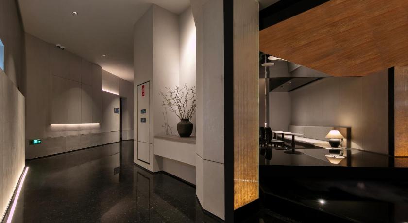 Atour Hotel Shanghai Jing'an Temple Nanjing West Road - image 15
