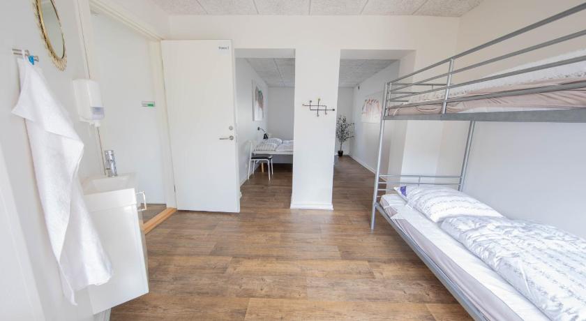 Image of Two-Bedroom Bungalow 3