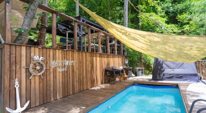 篠山市 貸別荘MUSIC FOREST by MFR 4星级 住宿 套房