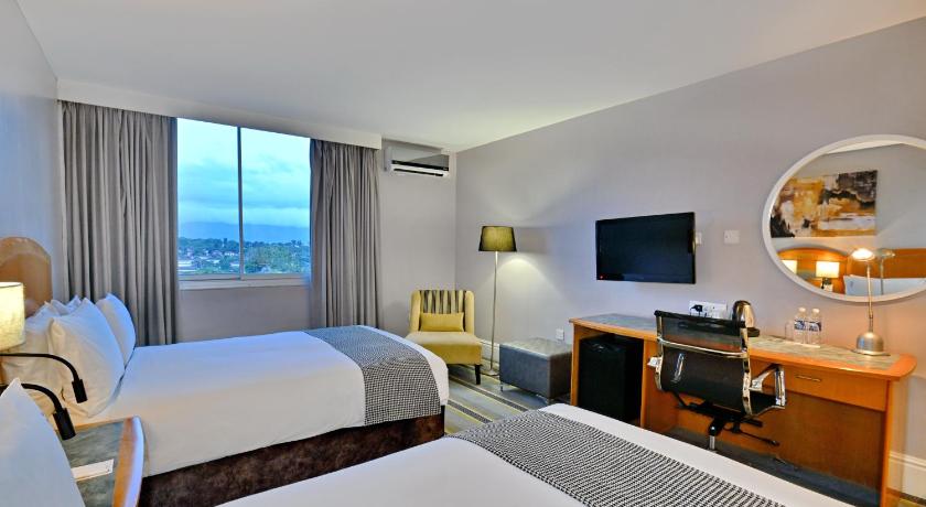 Image of 2 Twin Standard Mountain View 4