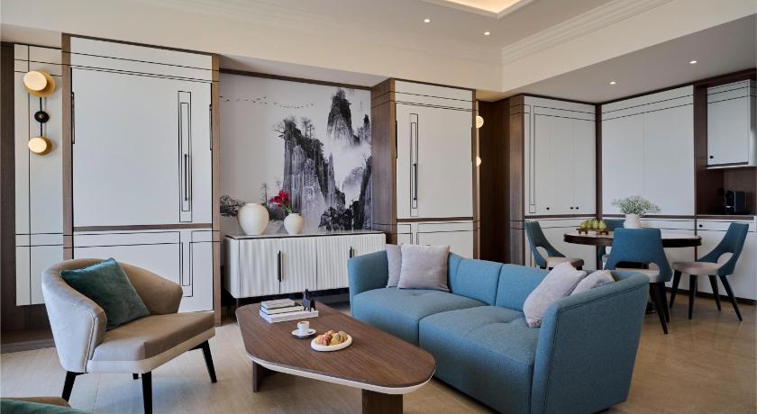 Image of Superior Junior Suite Sea View 4
