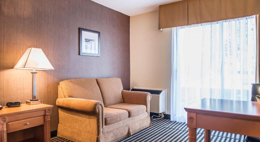 Comfort Inn Hotel Brockville