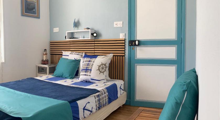 Foto Les chambres du Phare - 3 chambres - Booking Diskon Spesial