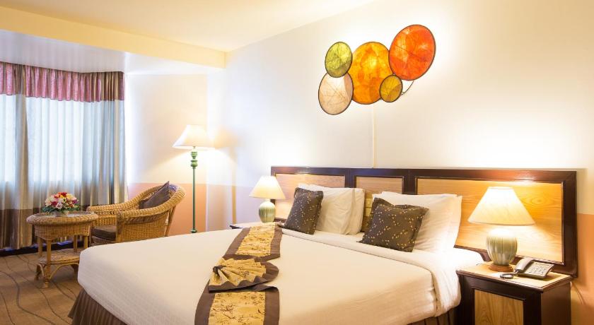 Image of Deluxe Double Bed 1
