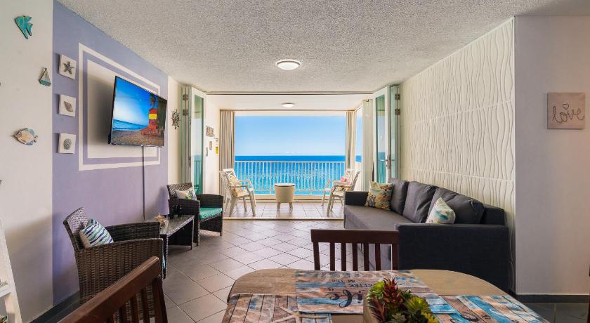 Ocean Front Amazing view - Sandy Hills by PH