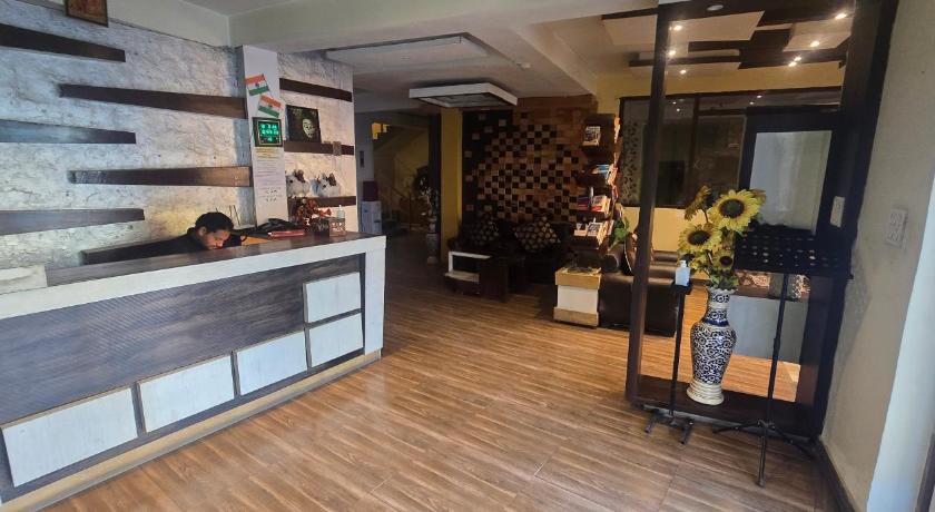 Hotel The White Yak – Leh, PA