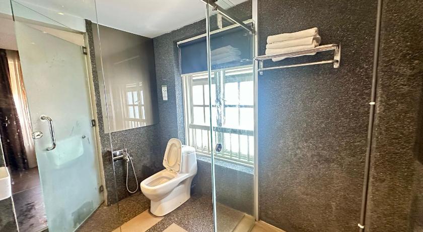 Image of Superior Family Suite 2