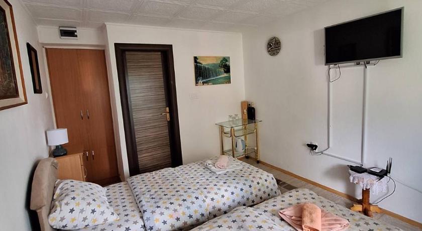 普拉日内 Apartment Buklija 3星级 单人房 景观