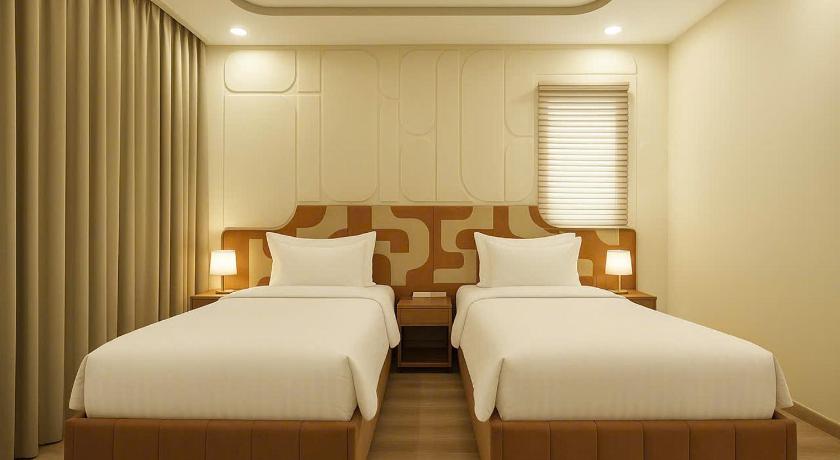 Refined Phan Thiet - Novaworld Villas Compound - image 2