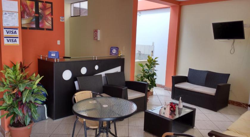 Nasca Travel One Hostel photo