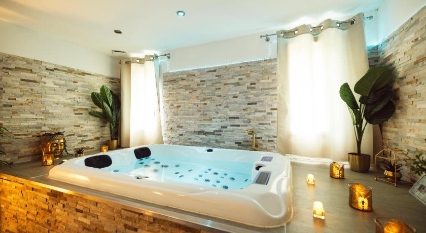 Suite & Spa La Perla Bianca – Grabels, FL