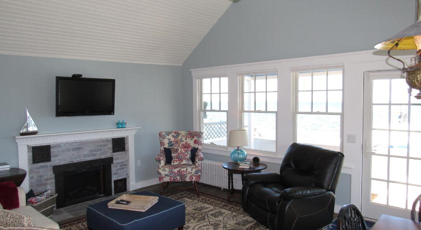 The Masthead Resort
