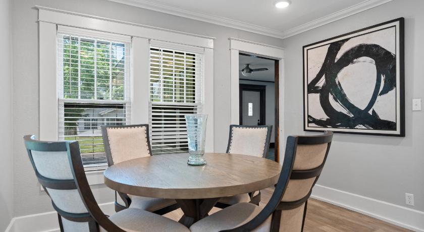 러슬빌 (AR) Amys Place Remolded 4 Bedroom near Arkansas Tech 4성급 숙소 부대시설