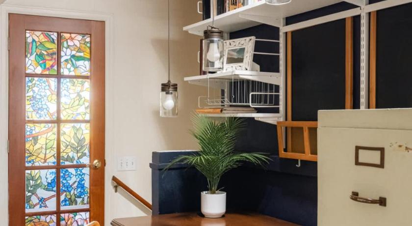 덴버 (CO) Charming Highlands Cottage - Walk to Shops & Eats 4성급 숙소 로비