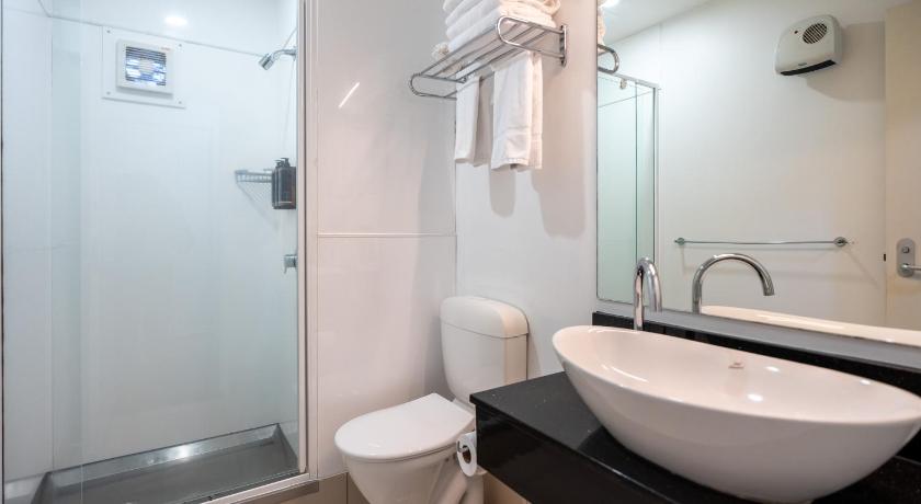 Image of 2 Bedroom Apartment with Kitchen 2