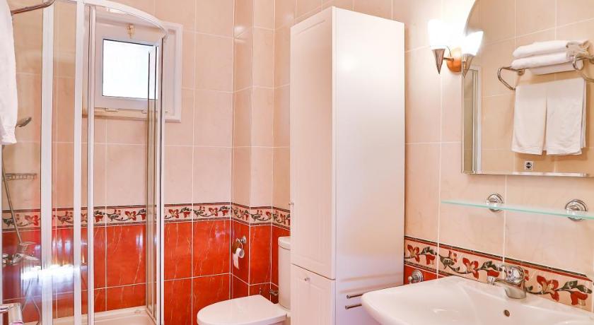 Kas, deniz manzaralı, 8 kisilik villa photo