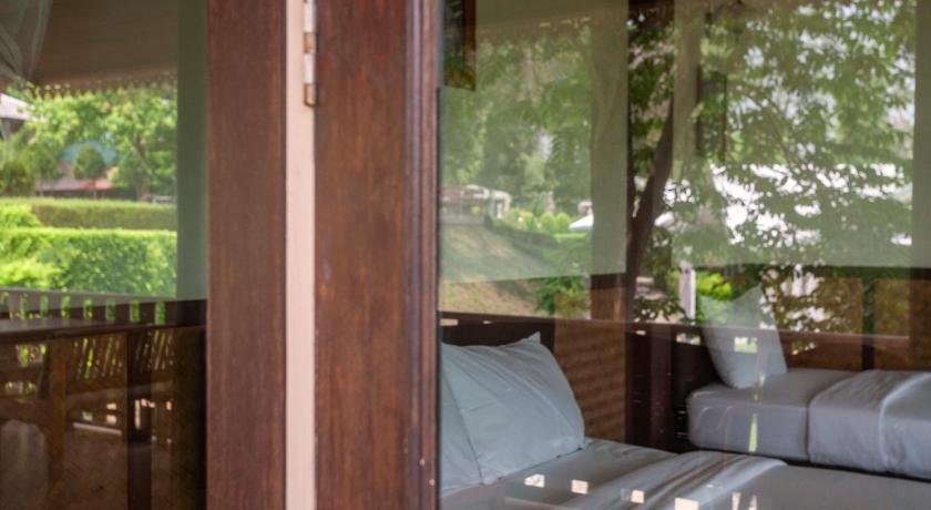 รูปของห้องพักสำหรับ 3 คน (Standard triple) 13