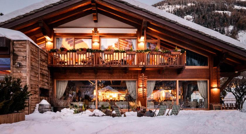 库尔马约尔 Auberge De La Maison 4星级 酒店 外观