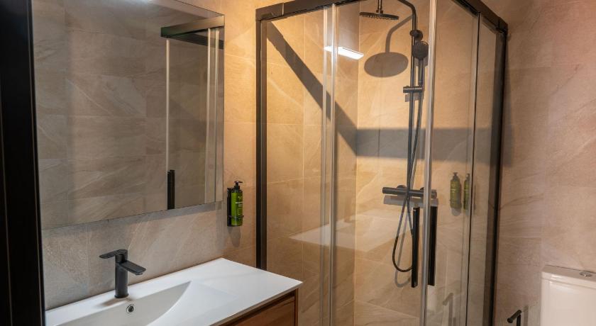 サン・ジョアン・デスピ Apartaments Casa Maragall 4つ星 ゲストハウス レストラン