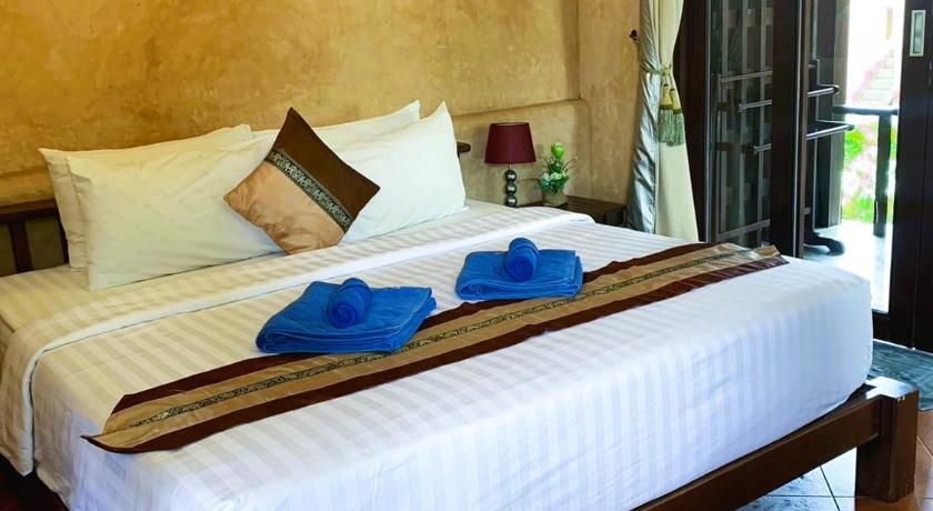Image of Luxury Double Bed 13