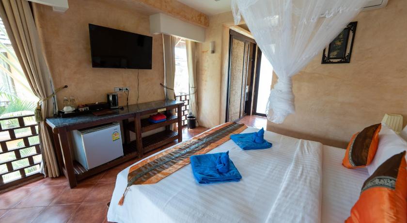 Image of Luxury Double Bed 15
