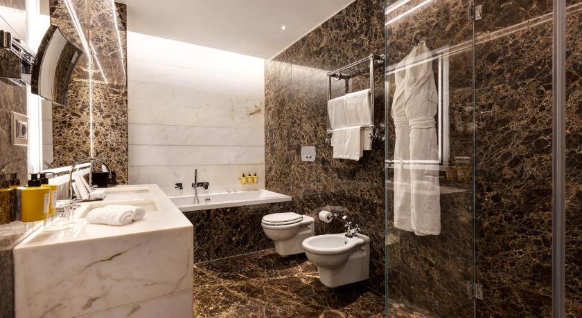 Image of Presidential Suite 5