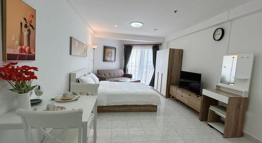 Pattaya Jomtien Holiday Apartments in Jomtien Beach Condominiums - image 2